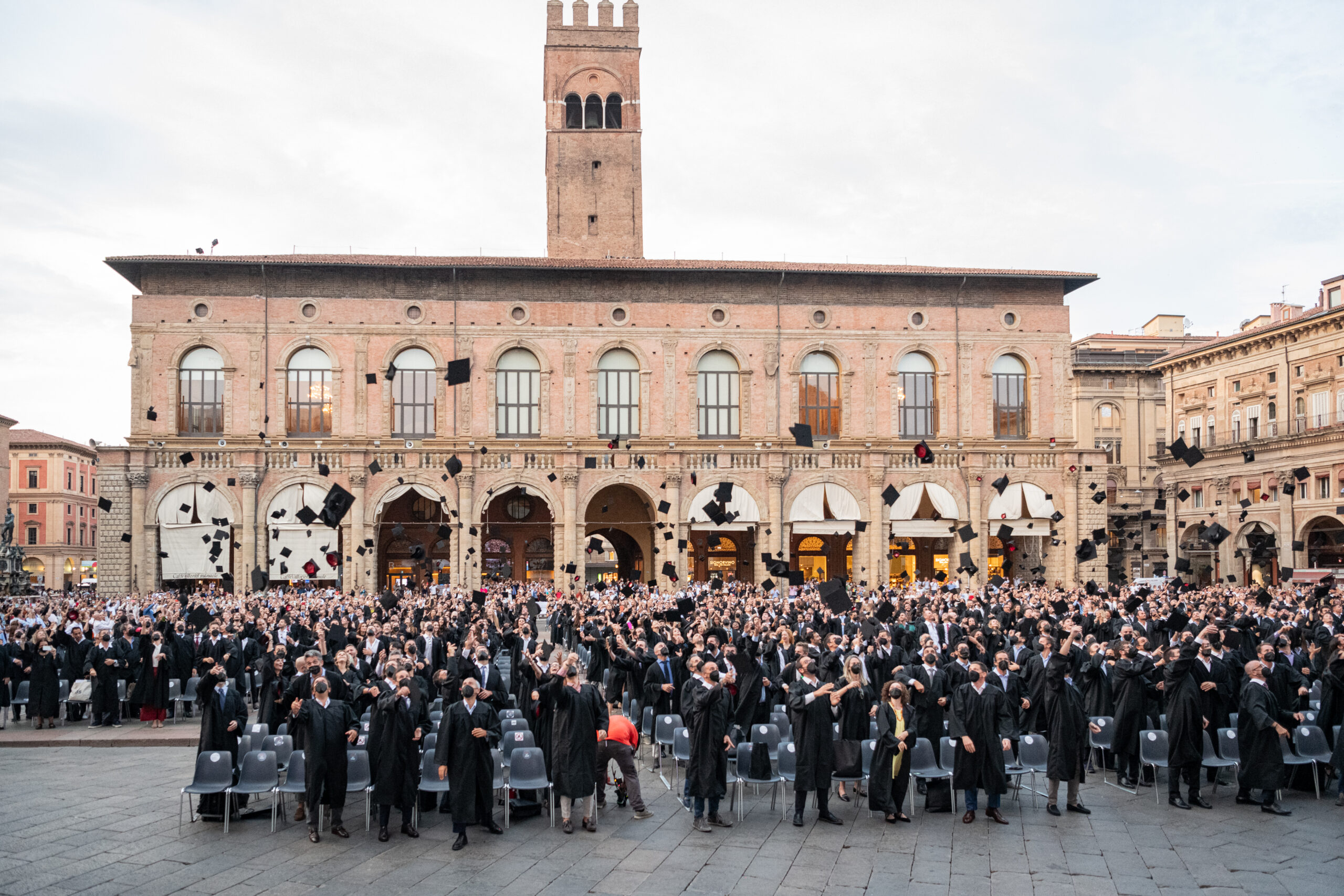 Lancio dei cappelli_Graduation 2020|2021